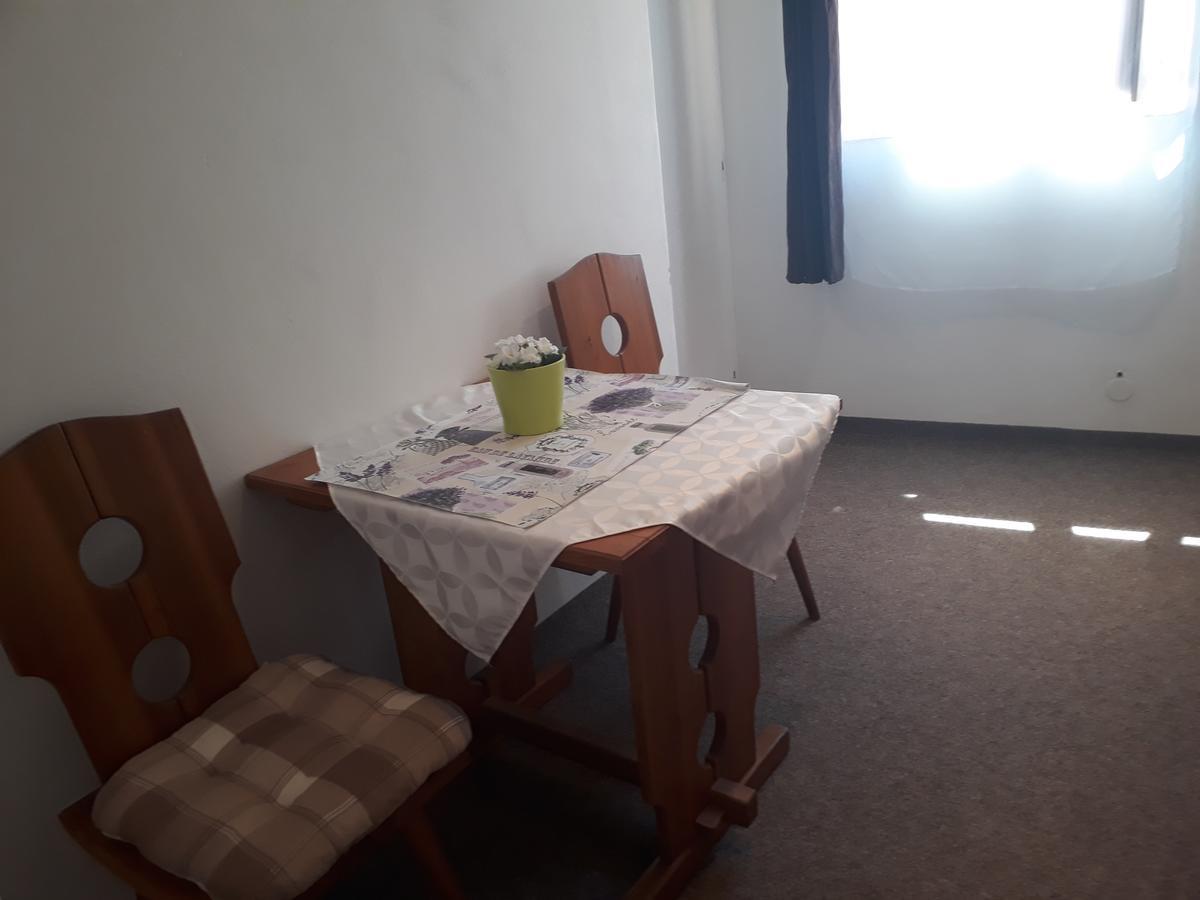 Apartmany Karlstejn Ngoại thất bức ảnh