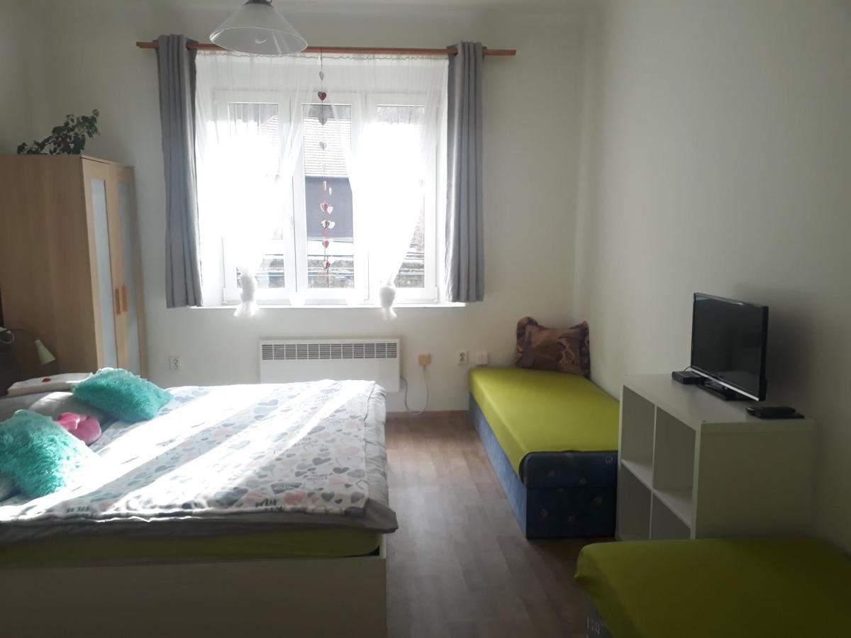 Apartmany Karlstejn Ngoại thất bức ảnh