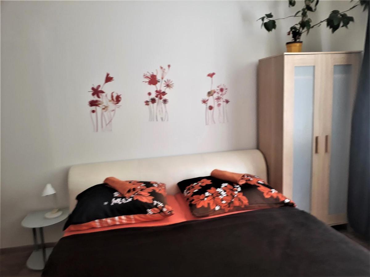 Apartmany Karlstejn Ngoại thất bức ảnh